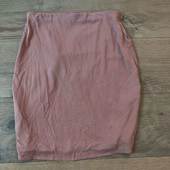 Lovers + Friends Women's Camila Twist Skirt in Nude Pink Size Small - Picture 5 of 5